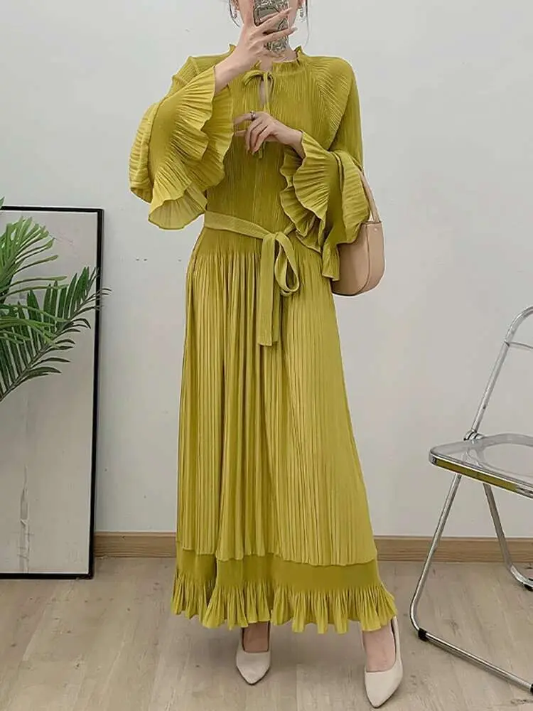 LANMREM Ruffle Edge Dress Women Long Sleeves Solid Color Pleated Maxi Dresses Female Festival Clothing 2025 Spring New 2DB1617