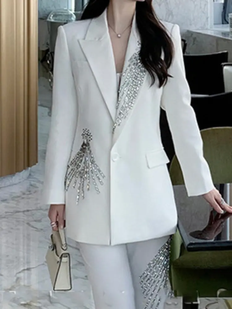 LANMREM Elegant Women's Blazer Coat New Fashion Notched Single Breasted Beading Flares Design Office Lady Clothing 2DC1366
