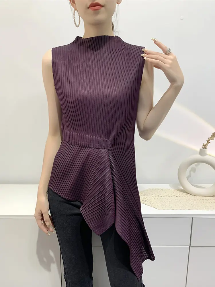 LANMREM Irregular Pleated T-shirt Women's Stand Collar Sleeveless Solid Color Gathered Waist Designer Fashion New Top 2DC1297