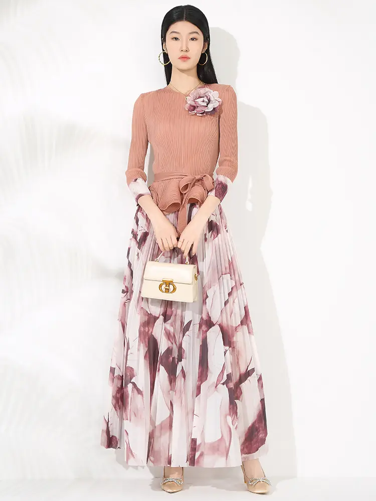 LANMREM Fashion Printed Skirt Pleated Two Piece Set 2025 Summer New Flower Bud Waist Strap Shirt Top With Long Skirts 2DM1059