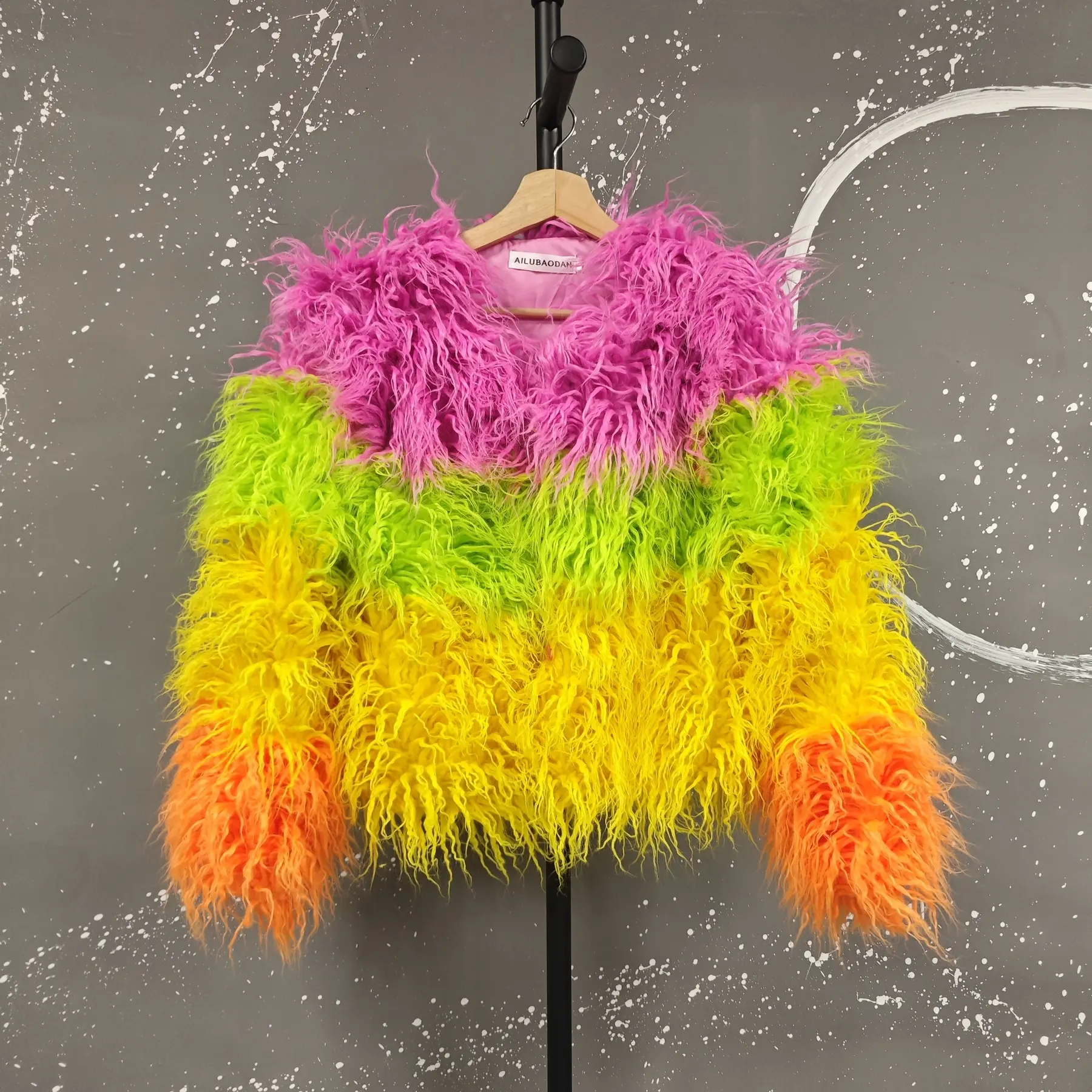 LANMREM Street Fashion Pink Green Yellow Color Block Patchwork Short Faux Fur Coat Winter Whick Warm Lamb Wool Jacket 2DB4020