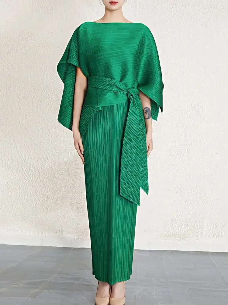 LANMREM 2025 Spring 2 Pieces Set O-neck Short Sleeves Tops High Waist Split Belt Dresses Solid Color Female Clothes 2YA891