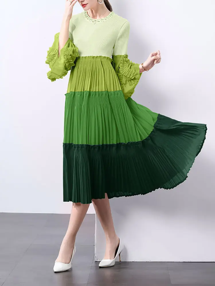 LANMREM 2025 New Trhee Quarter Sleeve Colorblock Patchwork Design Pleated Women's Dress Summer O-neck Loose Dresses Chic 2DB3119