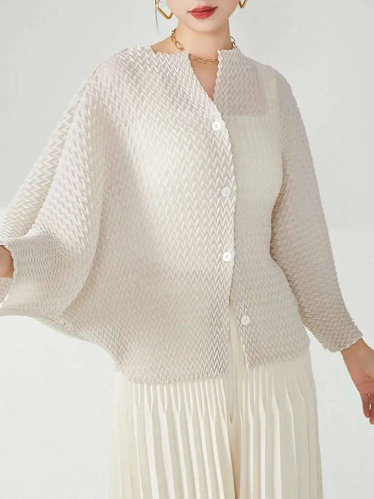 LANMREM Fashion Pleated Women's Shirt Round Neck Long Sleeves Loose Solid Color Tops Casual 2024 Spring New Clothing 2AA4482