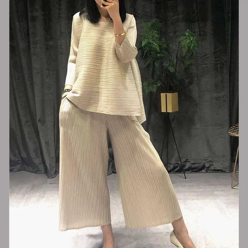LANMREM 2025 new autumn 2 pieces set pleated O-neck three quarter sleeve pullover loose T-shirt female loose wide leg pants WG95