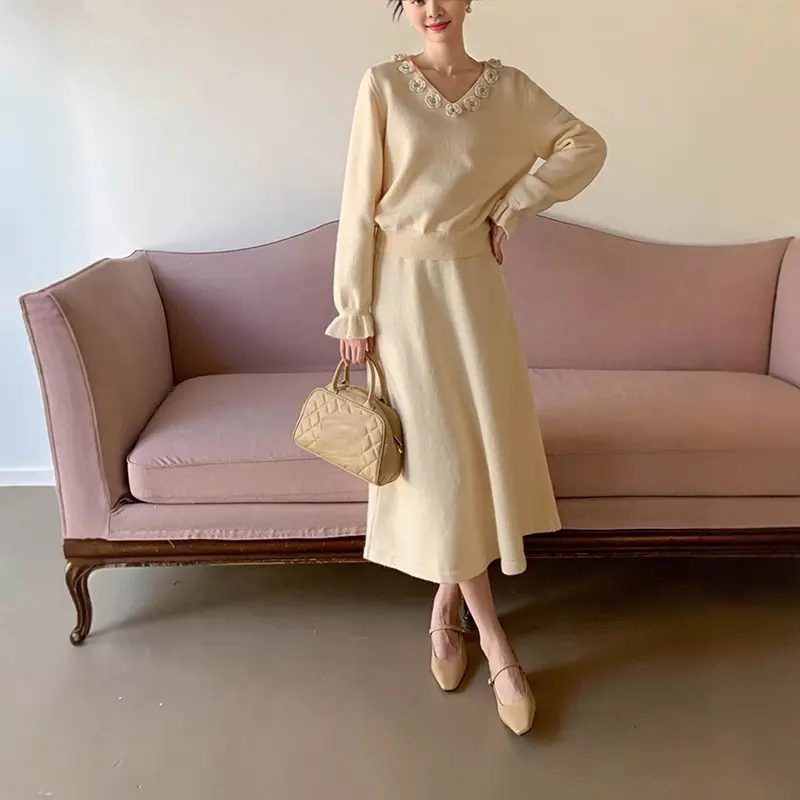 LANMREM Three Dimensional Flower Knitted V-neck Pullover Sweater + Elastic Waist Knitting Skirt Women's Two-piece Set 2DB3740
