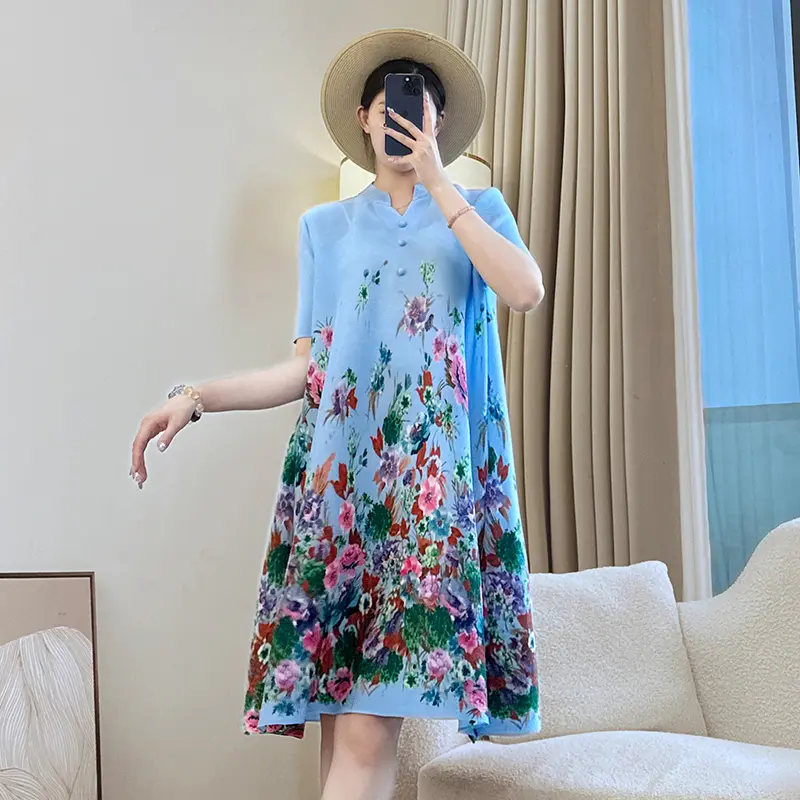 LANMREM V Collar Printting Pleated Dress For Women Summer 2025 New Elegant Elastic Loose Short Sleeve Mid-Length Dresses 2DB3690