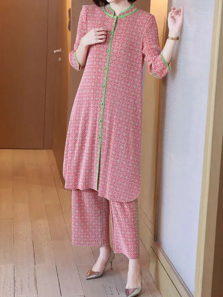 LANMREM Women's Printed Pleated Sets Stand Collar Single Breasted Long Tops Loose Trousers Two-piece Set Fashion 2025 New 2DE599