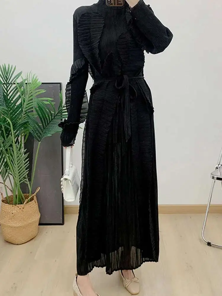 LANMREM Ruffles Maxi Pleated Dress Women 2025 Spring Turtleneck Long Sleeves Solid Color Stitching Fashion Clothes 2DA2591