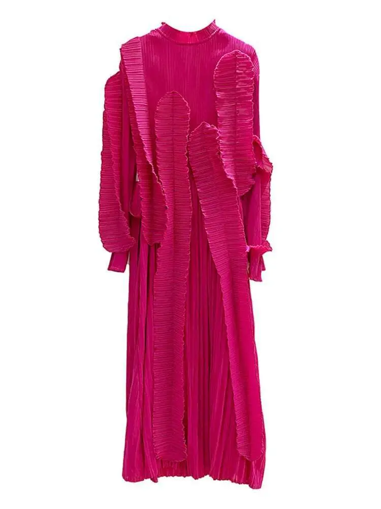 LANMREM Ruffles Maxi Pleated Dress Women 2025 Spring Turtleneck Long Sleeves Solid Color Stitching Fashion Clothes 2DA2591