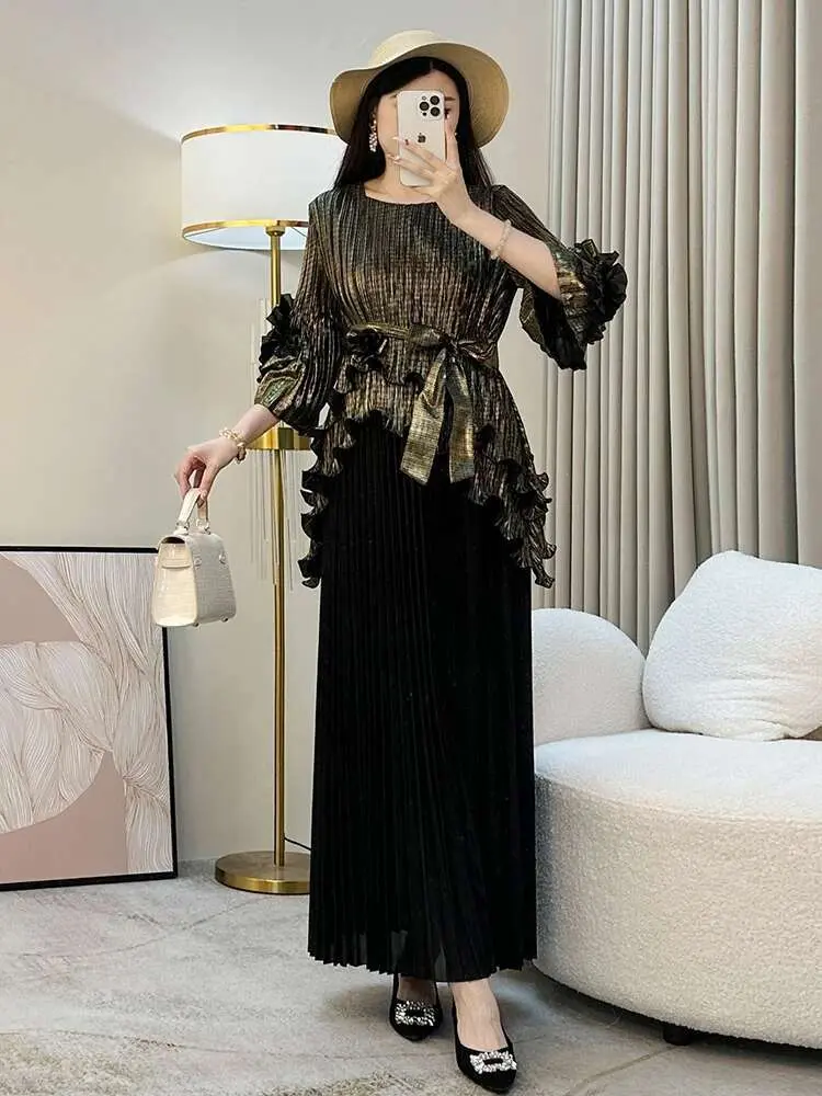 LANMREM Elegant Hot Stamping Pleated Sets Stitching Flower Tops folds Skirt Fashion Two-piece Set Spring Summer 2025 New 2DE456