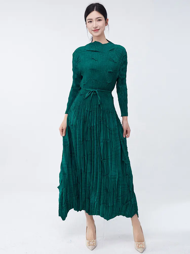 LANMREM High-quality Women's Pleated Dresses 2025 New Slimming Lace Up Temperament Three Quarter Sleeve Dress With Belt 2DB2683