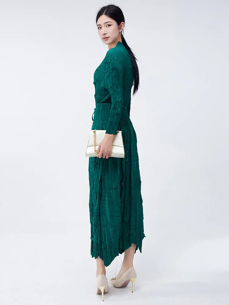 LANMREM High-quality Women's Pleated Dresses 2025 New Slimming Lace Up Temperament Three Quarter Sleeve Dress With Belt 2DB2683