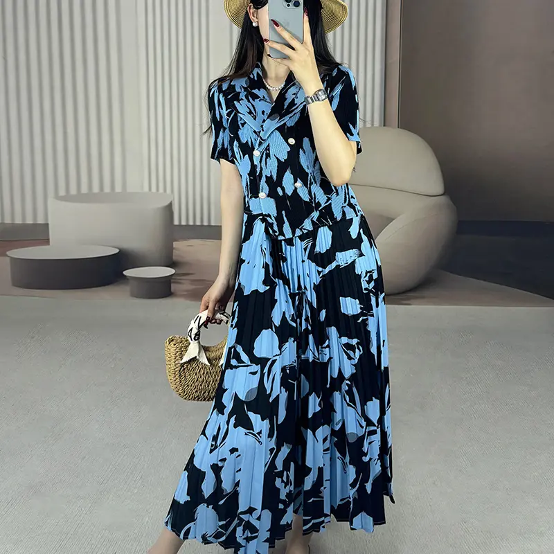 LANMREM Niche Notched Collar Women's Pleated Dress Short Sleeve Chic New Printed Double Breastead Design Summer Dresses 2DB3661