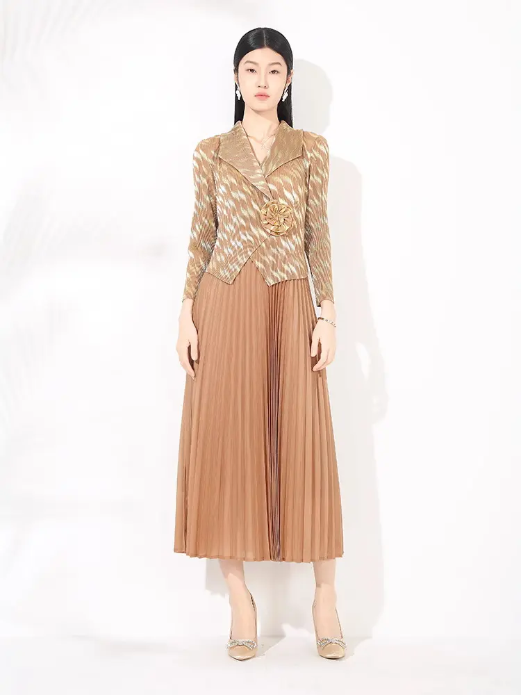 LANMREM Fake Two Pieces Chic Pleasted Women's Dress Notched Collar Gold Foil Print Design Elastic Wrist Sleeve Dresses 2DB2893
