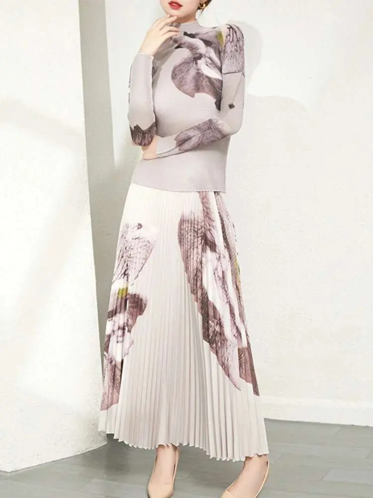 LANMREM 2 Pieces Skirt Set Women Printing Turtleneck Pleated T-shirt With Long Elastic Waist Skirts Ladies Clothing 2R8337