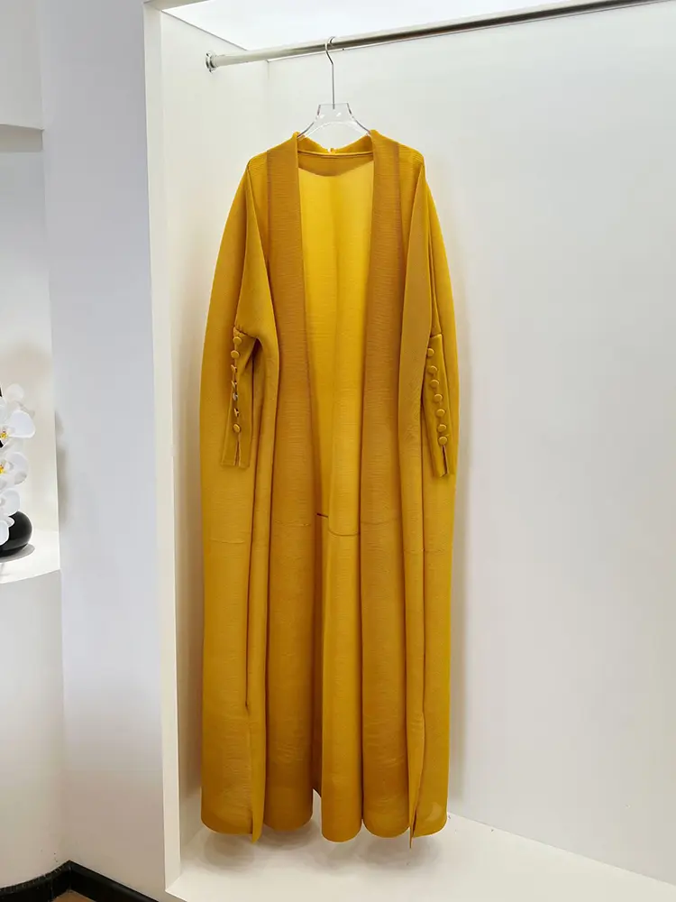 LANMREM Women's 2025 New Pleated Trench Coat Solid Color Long Robe Button Design Bat Sleeve Loose Bandage Cardigan Jacket DB2932