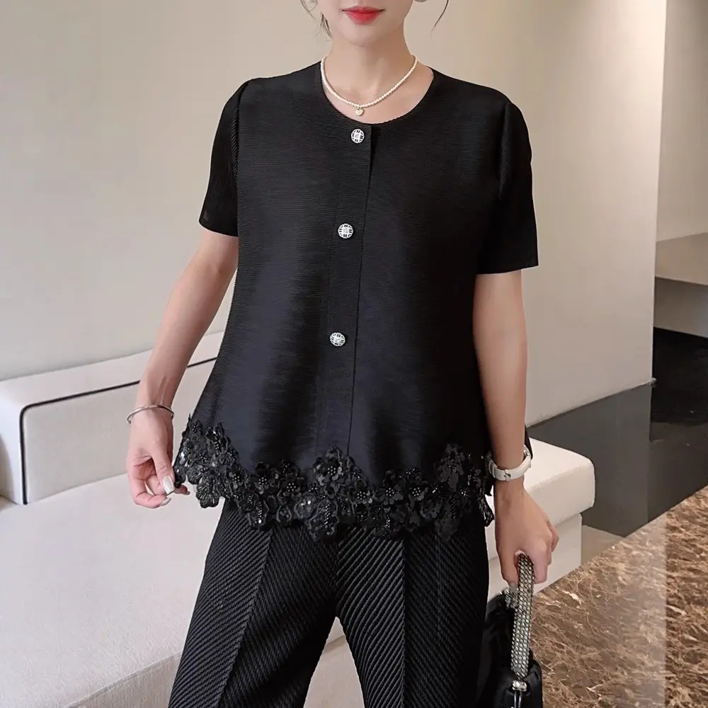 LANMREM Yellow Pleated Top Summer New Women's Fashion Design Patchwork Single-Breasted O-neck Loose Short Sleeve Shirt 2DB3623