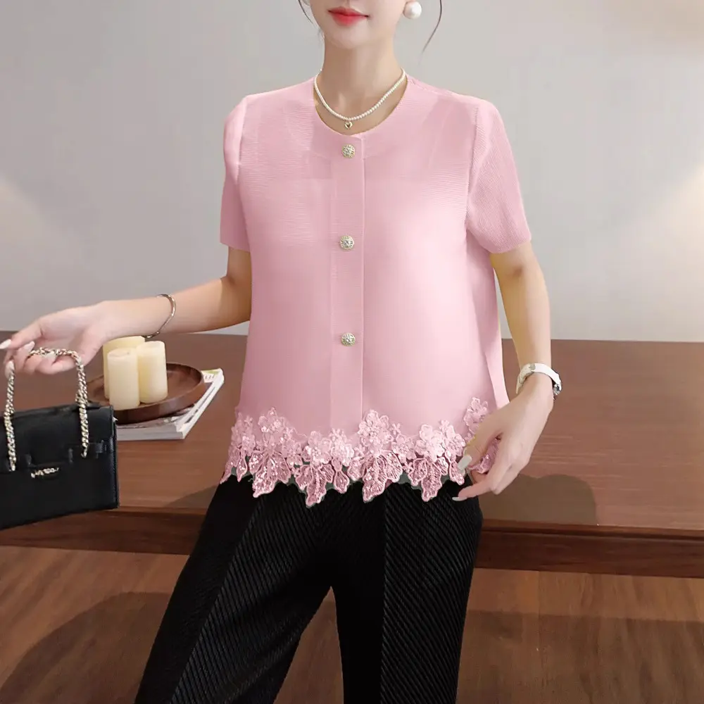 LANMREM Yellow Pleated Top Summer New Women's Fashion Design Patchwork Single-Breasted O-neck Loose Short Sleeve Shirt 2DB3623