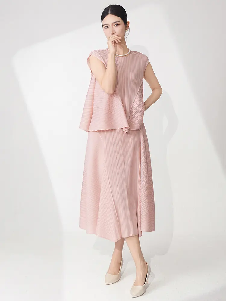 LANMREM High Quality Summer Pleated Women's Skirt Sets 2025 New Summer Loose Ruffled Sleeveless Topa And A-line Skirt 2DB2901