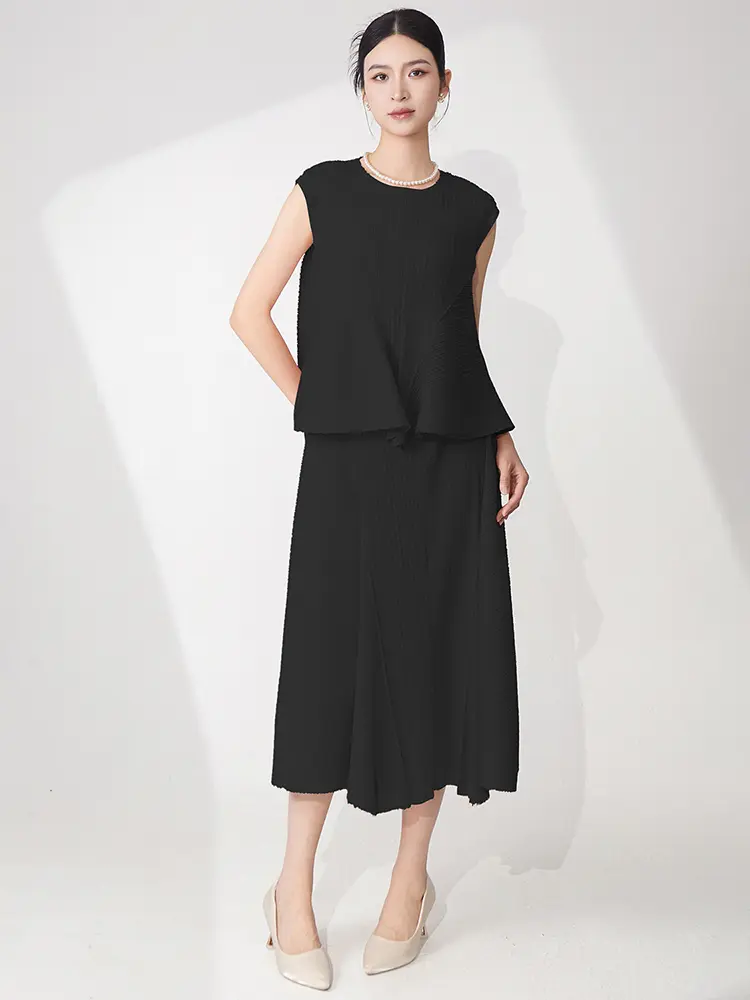 LANMREM High Quality Summer Pleated Women's Skirt Sets 2025 New Summer Loose Ruffled Sleeveless Topa And A-line Skirt 2DB2901
