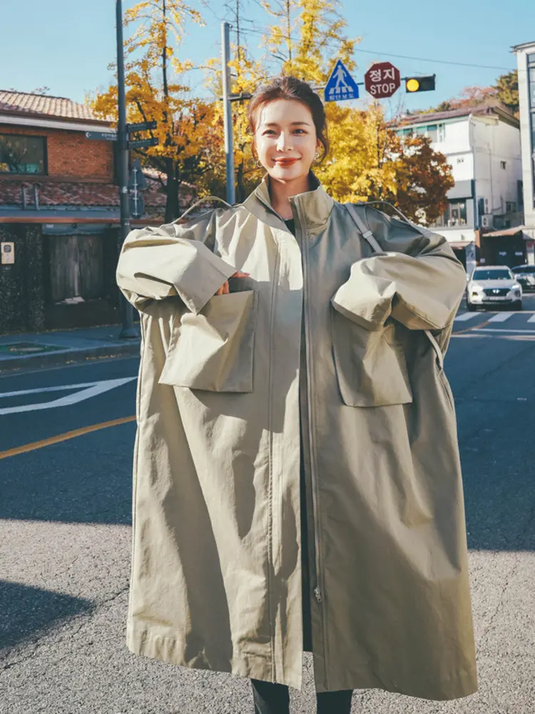 LANMREM Korean Chic Oversize Stand Collar Windbreaker Women's Loose Drawstring Waist Casual Workwear Silhouette Jacket 2DB3485