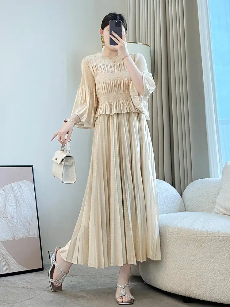 LANMREM Apricot Loose Fake Two Pieces Spliced Pleated Women's Dress 2025 New Summer Three Quarter Sleeve Chic Dresses  2DB3376