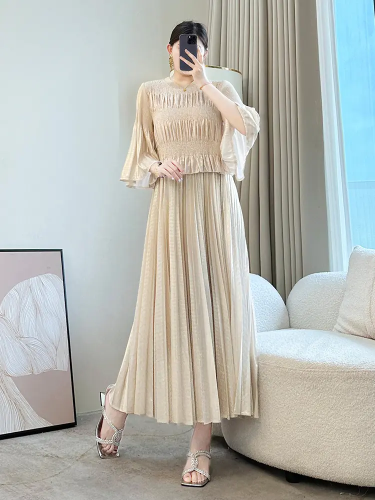 LANMREM Apricot Loose Fake Two Pieces Spliced Pleated Women's Dress 2025 New Summer Three Quarter Sleeve Chic Dresses  2DB3376