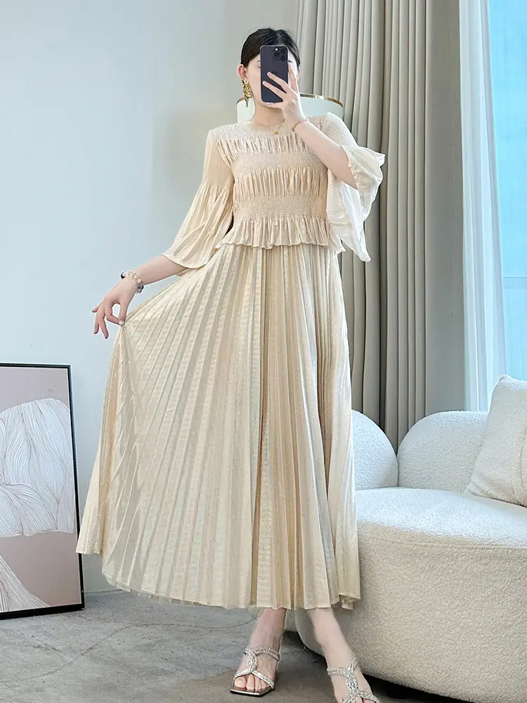 LANMREM Apricot Loose Fake Two Pieces Spliced Pleated Women's Dress 2025 New Summer Three Quarter Sleeve Chic Dresses  2DB3376