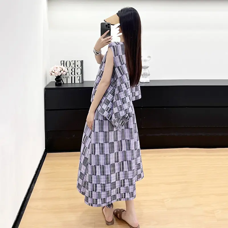 LANMREM Summer Pleated Women's Sleeveless Two Pieces Set Round Collar Loose Irregular T-shirt And Elastic Waist Skirt 2DB3773