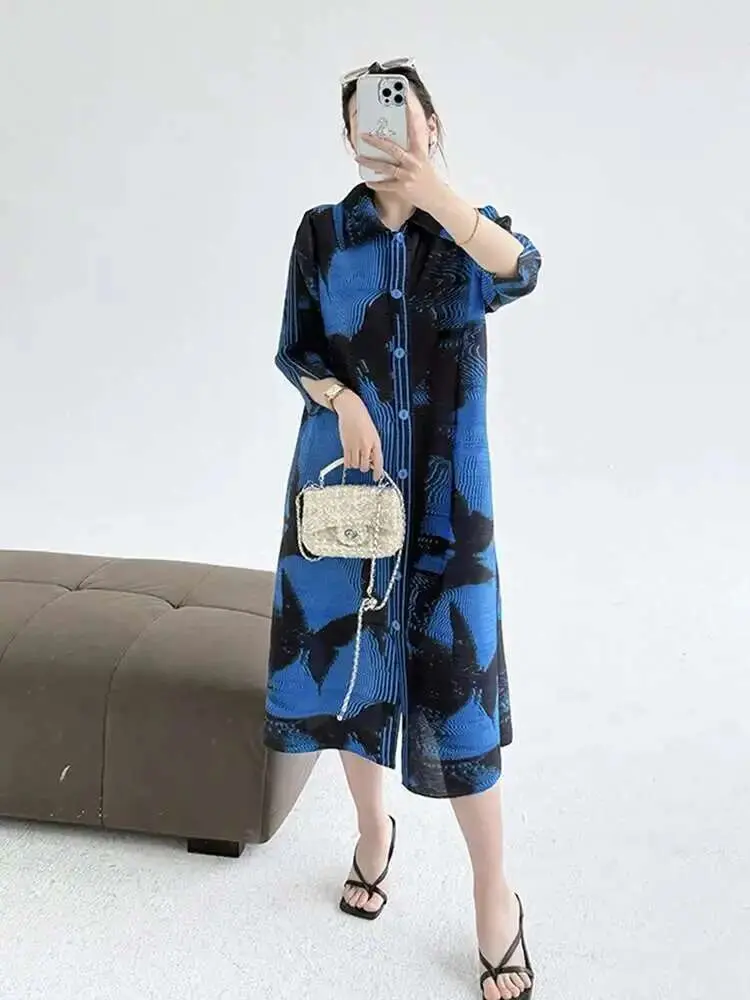 LANMREM Black Print Pleated Dress For Women Lapel Single Breasted Cardigan Lapel Loose Dresses Fashion 2025 Spring New 2DE356