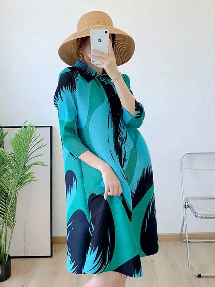 LANMREM Zebra Stripes Pleated Dress For Women Lapel Singel Breasted Printing Loose Dresses Fashion Clothing 2025 Spring 2R2577
