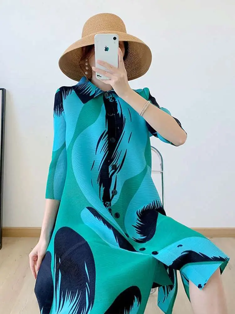 LANMREM Zebra Stripes Pleated Dress For Women Lapel Singel Breasted Printing Loose Dresses Fashion Clothing 2025 Spring 2R2577
