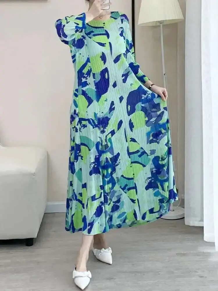 LANMREM Temperament Pleated Printed Dress For Women O-Neck Long Sleeves Casual Long Dresses Female Fashion 2025 Spring 2DE416