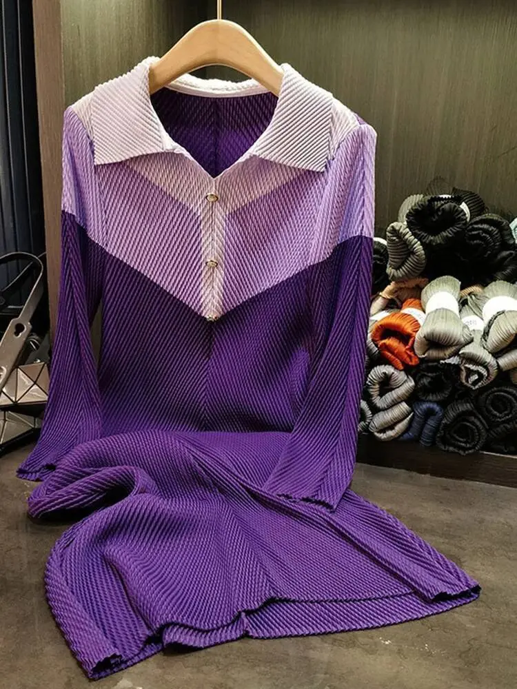 LANMREM Colorblock Patchwork Design Pleated Dress For Women 2025 New Laple Pullover Long Sleeve Straight Dresses Chic 2DB2814
