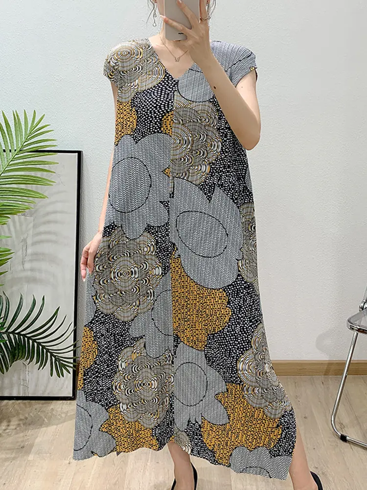 LANMREM Printed Yellow Dress 2025 Summer New Pleated Sleeveless Famale Casual Loose Dresses Vacation Style Clothing Chic 2DB3442