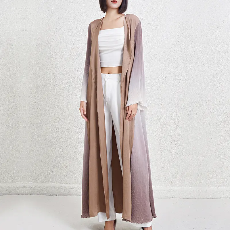 LANMREM Gradient Flare Sleeve Design Lightweight Pleated Women's Windbreaker Fashion Shawl Coat Loose Cardigan Clothing 2DB3761