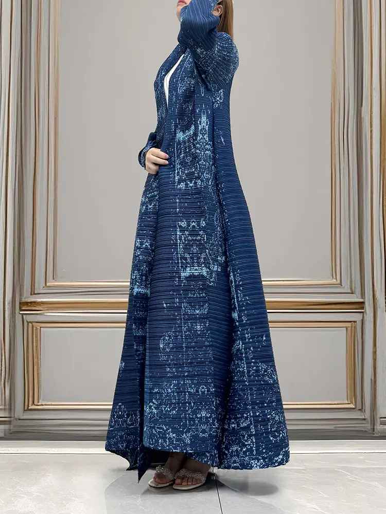 LANMREM Blue Printting Women's Lightweight Robe Fashion Lapel Loose Bandage Cardigan Design Chic Long Trench Coat 2025 2DB3561