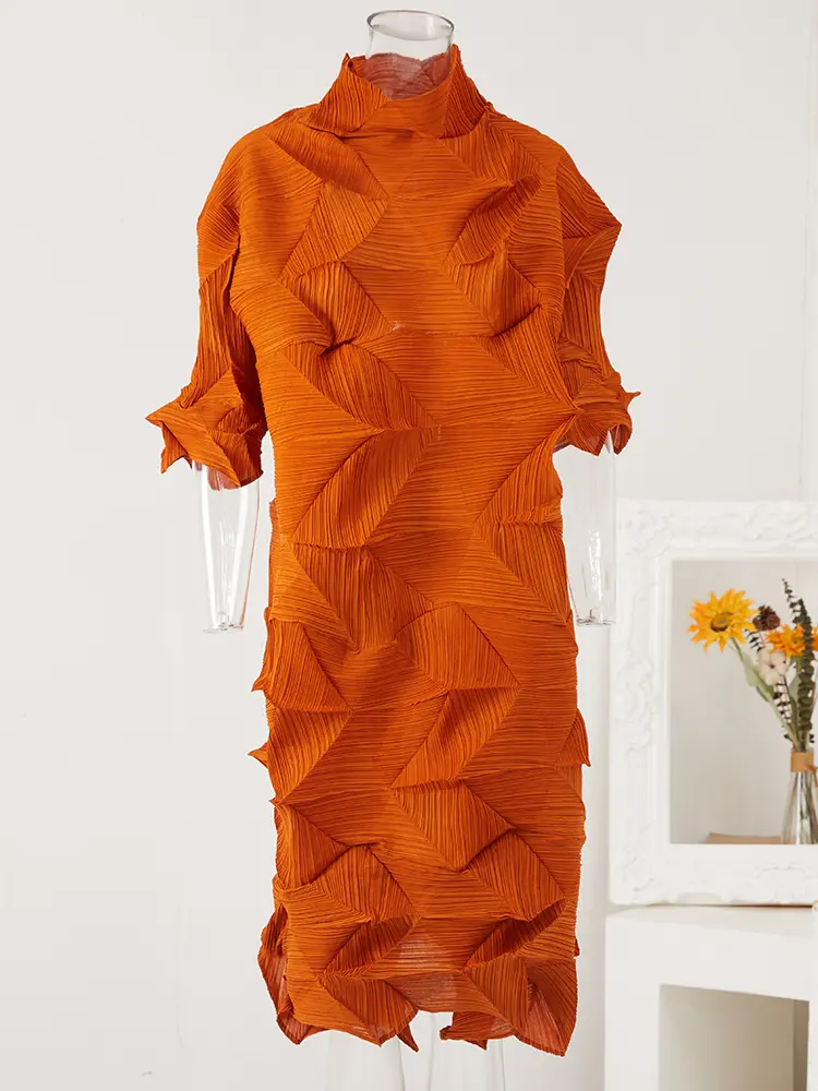 LANMREM 2025 Spring Pleated Dress For Women Loose Fold Turtleneck A-Line Vintage Long Dresses Lady Elegant Clothes Tide 2Aa6000