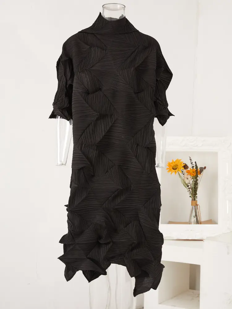 LANMREM 2025 Spring Pleated Dress For Women Loose Fold Turtleneck A-Line Vintage Long Dresses Lady Elegant Clothes Tide 2Aa6000