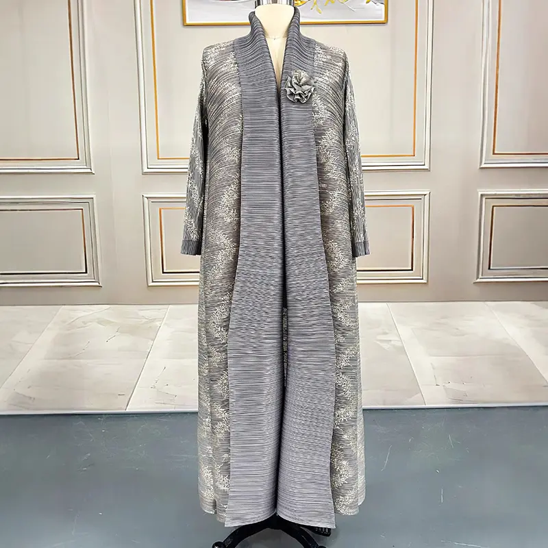 LANMREM Muslim Chic Gold Foil Printing Women's Pleated Trench Coat Elegant Loose Cardigan Robe New Casual Famale Clothing DB3817