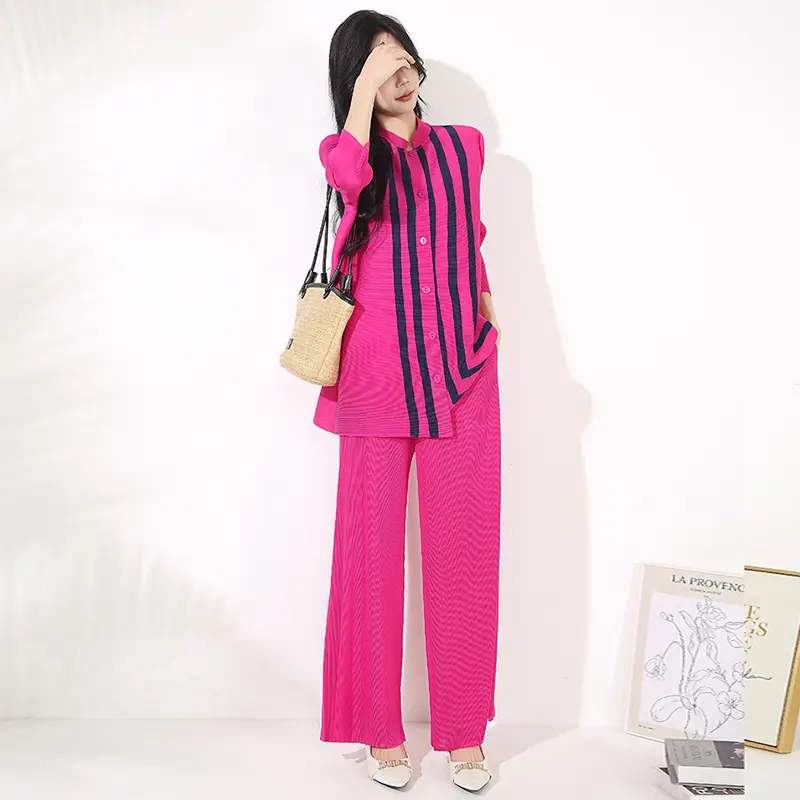 LANMREM Chic Pleated Women's Two Pieces Set New High-End Stand Collar Single Breasted Top + High-Waisted Wide-Leg Pants 2DB4098