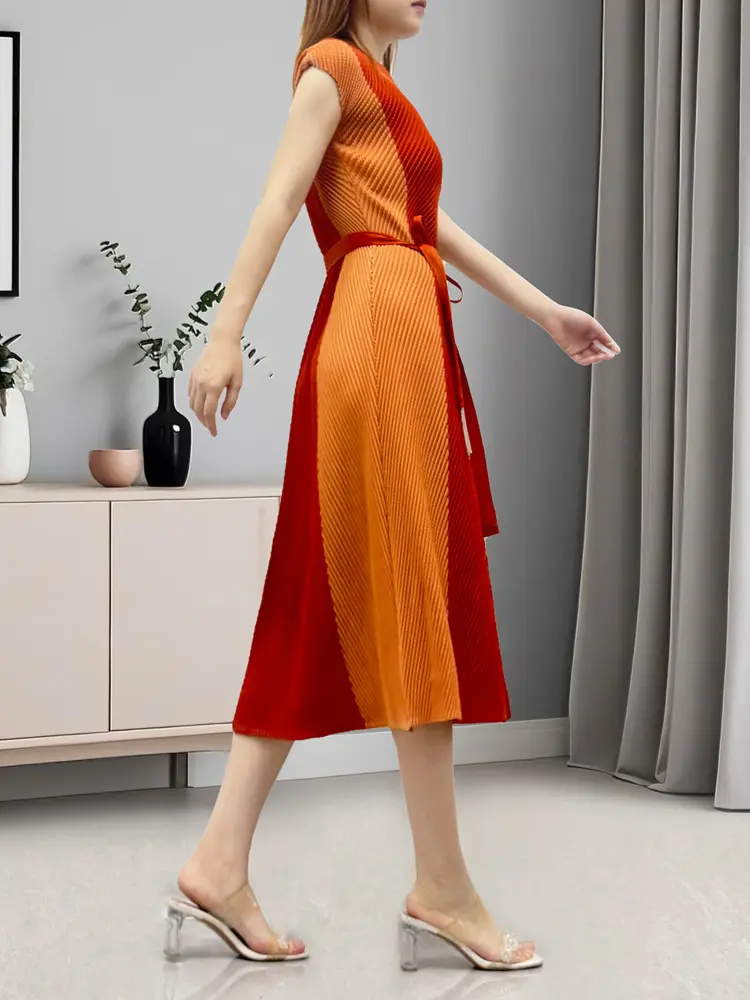 LANMREM Niche Chic Fish Scale Pleats V-neck Sleeveless Women's Dress Colorblock Spliced Temperament Tie Design Dresses 2DB3563