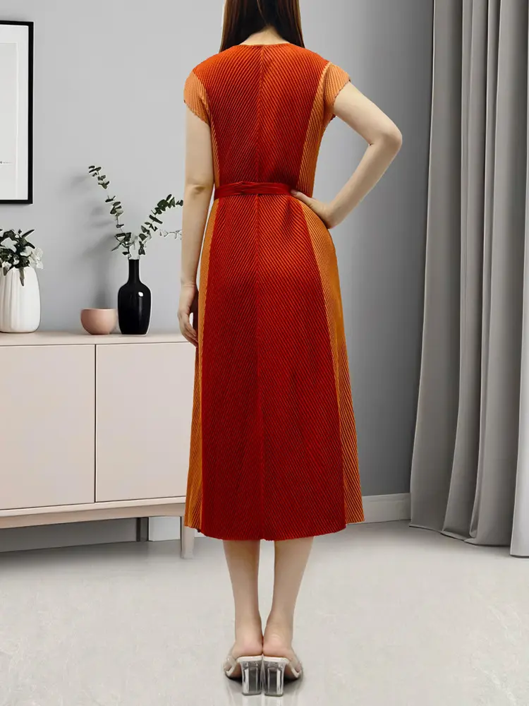 LANMREM Niche Chic Fish Scale Pleats V-neck Sleeveless Women's Dress Colorblock Spliced Temperament Tie Design Dresses 2DB3563