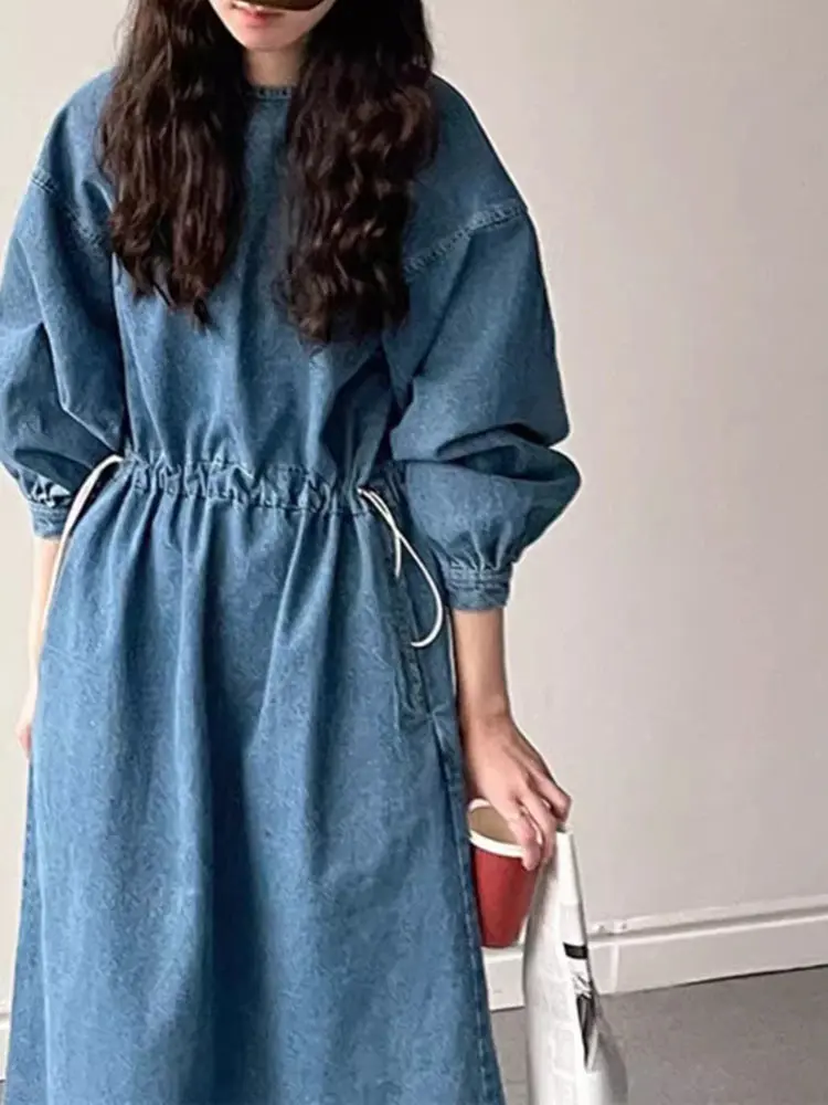 LANMREM Fashion Blue Denim Dress Women Round Neck Lantern Sleeves Drawstring A-line Dresses Casual 2024 Spring New 2AA4417