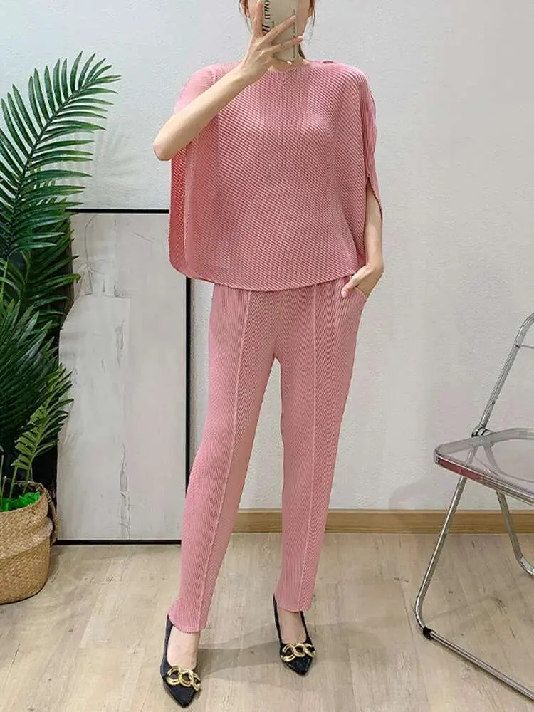 LANMREM Irregular Pleated Pants Sets Women's 2025 New Summer Fashion Short Sleeve Tops And Pencel Pants Two Pieces Set 2DB2618