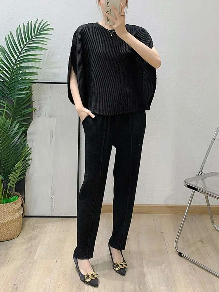 LANMREM Irregular Pleated Pants Sets Women's 2025 New Summer Fashion Short Sleeve Tops And Pencel Pants Two Pieces Set 2DB2618