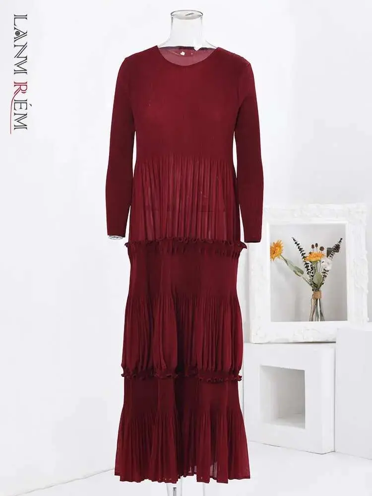 LANMREM Pleated Long Dress Elegant Women's Round Neck Fungus Stitching Design Long Sleeve Party Dresses 2025 New Clothing 32C135