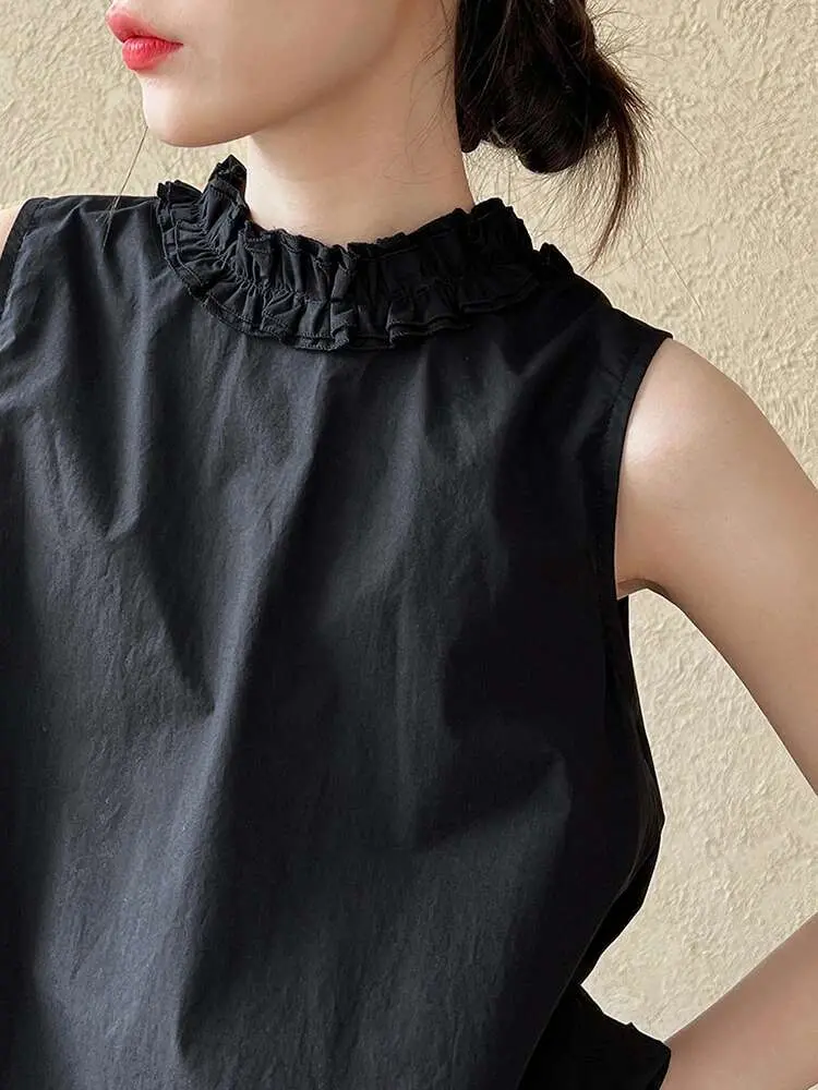 LANMREM French Niche Design Stringy Selvedge Seam V Collar Sleeveless Shirt For Women 2025 New Reversible Bolouse Tops 2DB2549