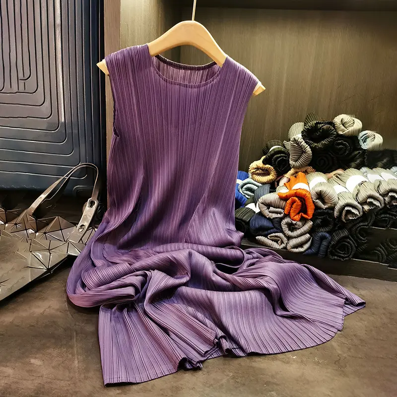 LANMREM Summer New Chic Pleated Women's Dress High-Quality Niche Solid Color Round Collar Sleeveless Mid-Length Dresses 2DB3756